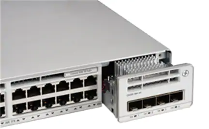 Fontes de alimenta��o redundantes duplas do Cisco Catalyst 9200 Series Switch_B